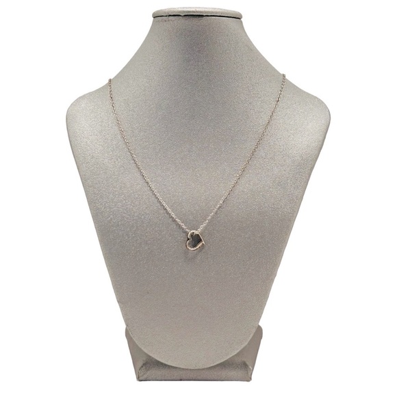STERLING SILVER NECKLACE Floating heart charm Link chain 17" Whimsical Like new - Picture 1 of 5